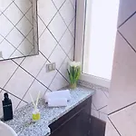 Bloom House Putzu Idu